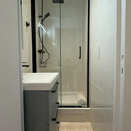 Appartement Charming Flat - 5 Min From Metro And Canal Pantin